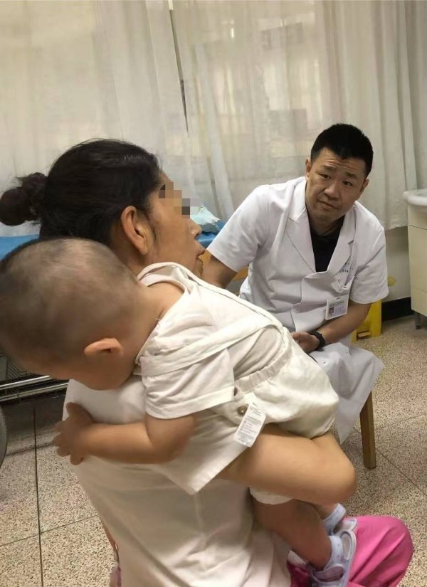 配资之家网首页 平时不敢想的专家，家门口免费看！扬大附院京沪高级医学中心举行首场义诊